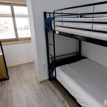 We Are 2 אכסניה *