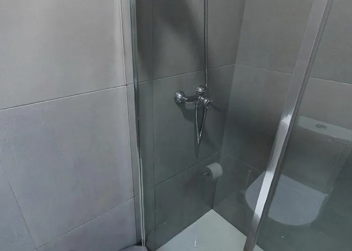 Vandrerhjem We Are 2